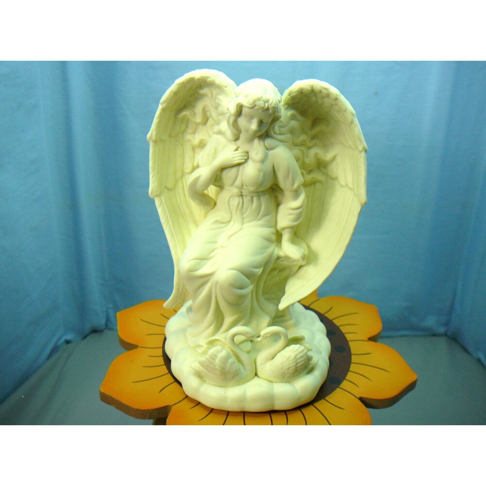 Vtg Partylite Angel of Love Bisque Porcelain Taper Candle Holder #P7888